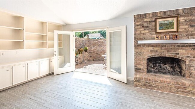 Photo - 1518 Durfey Ln