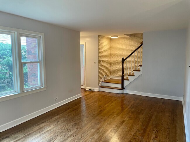 Photo - 1122 N Harlem Ave