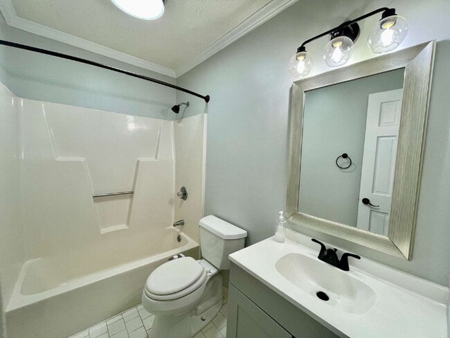Photo - 3-Bed, 3-Bath Townhouse In Lands End