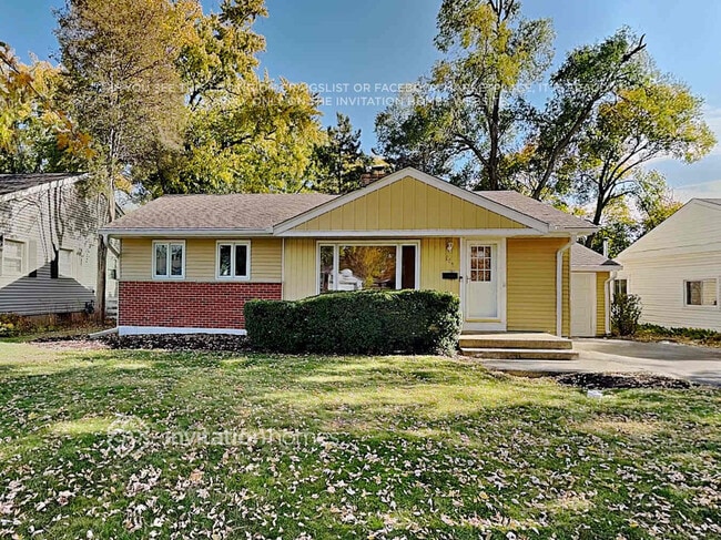 Building Photo - 407 N Derbyshire Ave