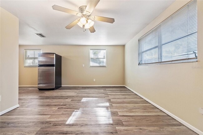 Photo - 3631 Anderson Ave