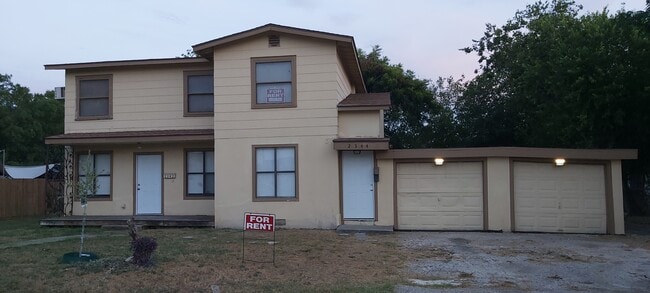 Building Photo - 2344 Cincinnati Ave Rental