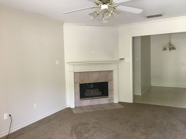 Photo - 2012 Seabiscuit Unit A