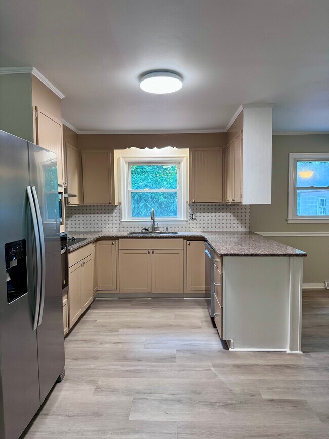 Photo - 4205 Greenhaven Ln