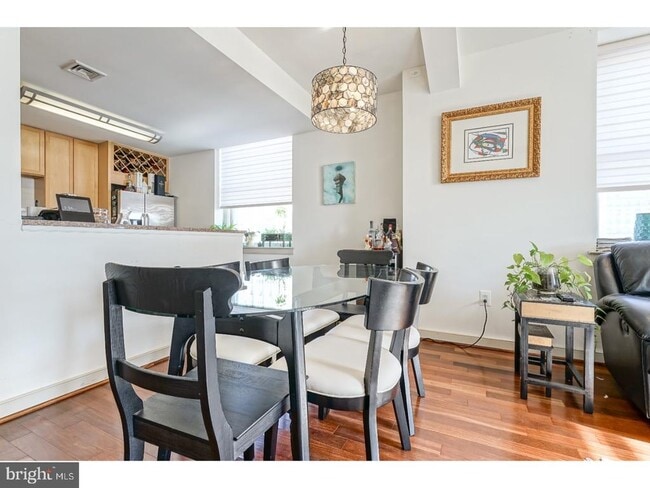 Photo - 111 S 15th St Unit P101