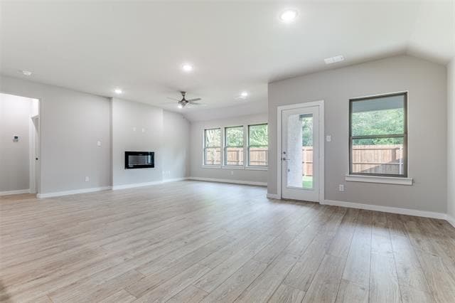Photo - 1113 Birchwood Ln