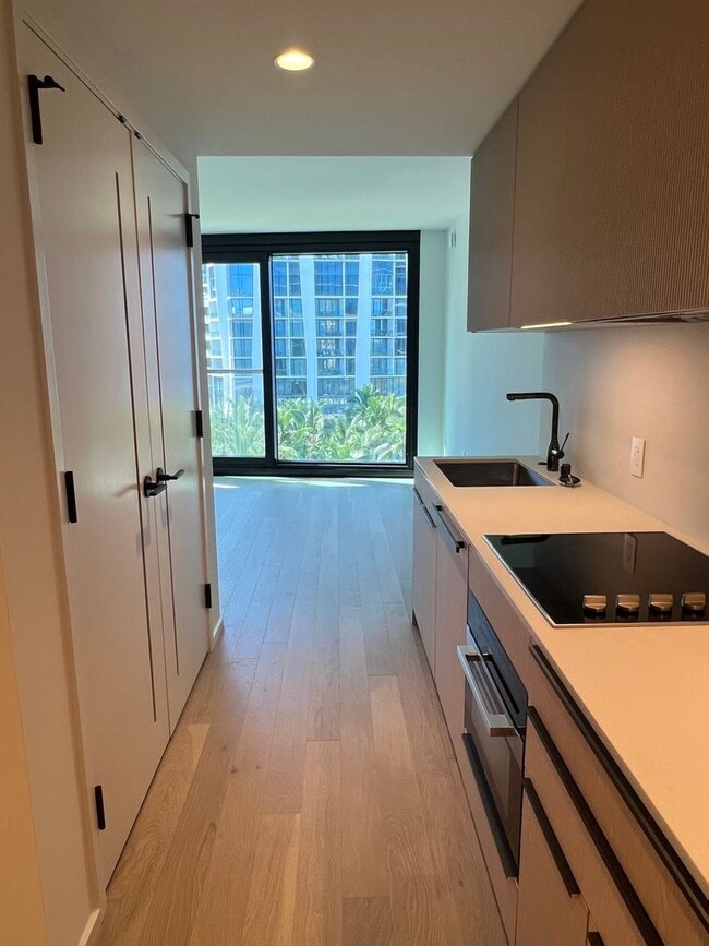 Photo - The Park Ward Village - Studio with Park and Ocean Views! Unit 528