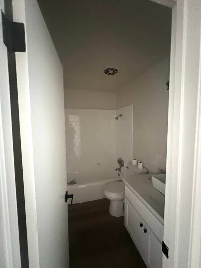 Photo - 3410 Terrace Wy Unidad B