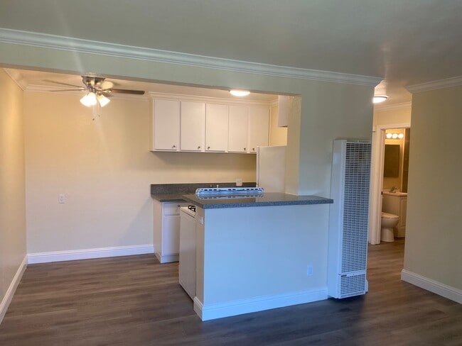 Photo - Welcome to SkyView Villa & Somerset Apartments! Unit 2511-18