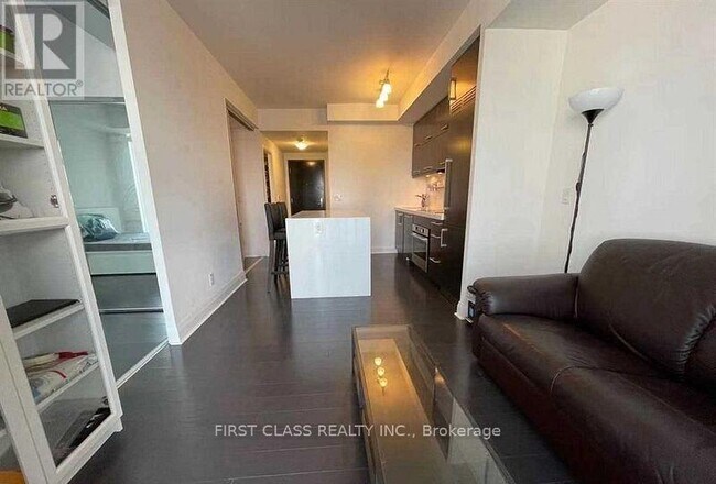Photo - 1080 Bay St. Unit 3109