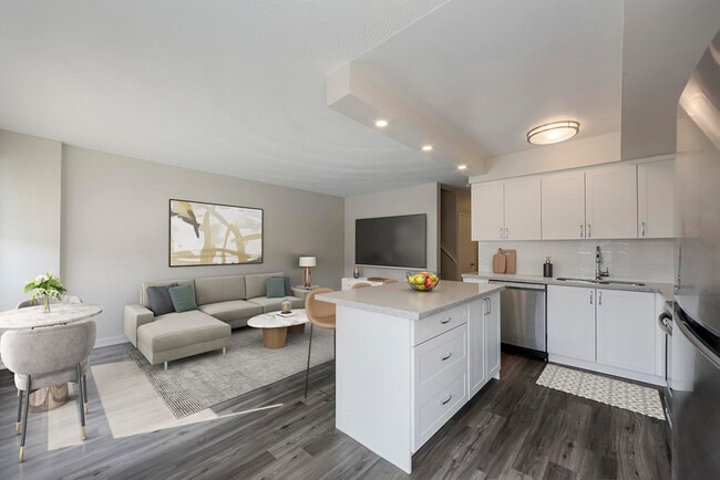 Photo - The Scotch Elms