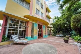 Photo - 1051 Meridian Ave Apartamento Unidad 1I