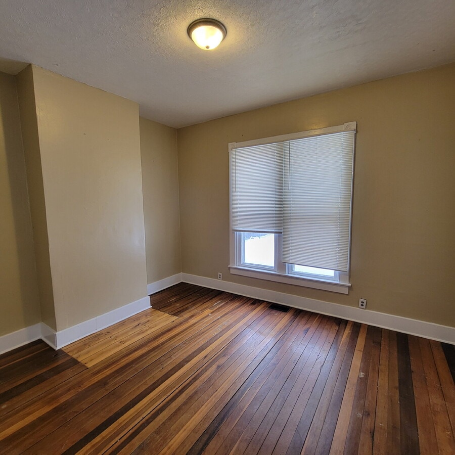Photo - Spacious 2 Bedroom Home