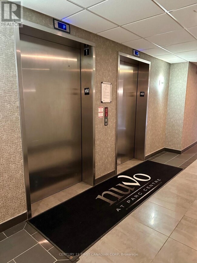 Photo - 320 Sugarcreek Trail Unité 203