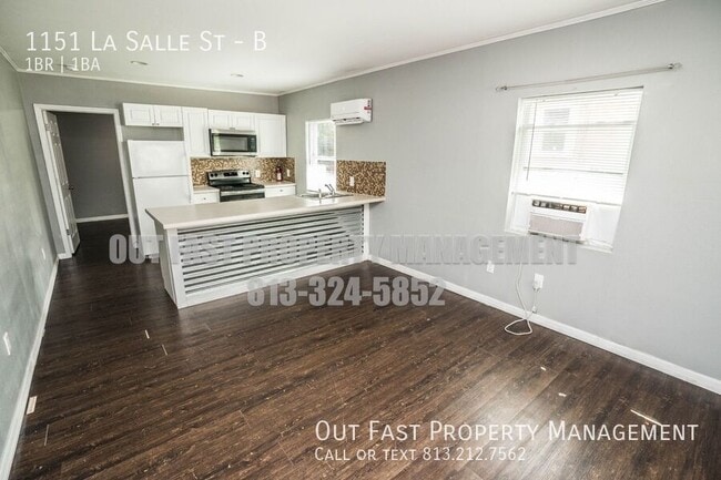 Photo - 1151 La Salle St Unidad B