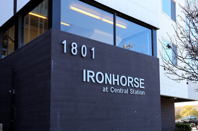 Photo - Ironhorse at Central Station