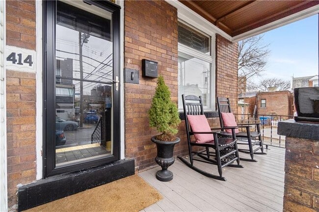 Photo - 414 Fisk St