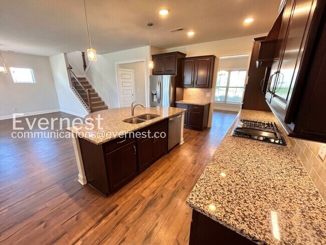 Photo - 1122 Carlisle Pl