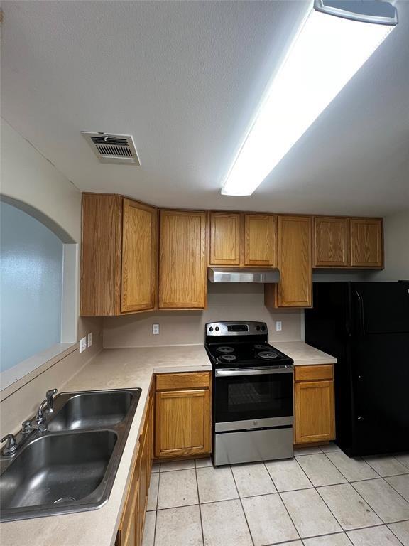 Photo - 130 Marvin Cove