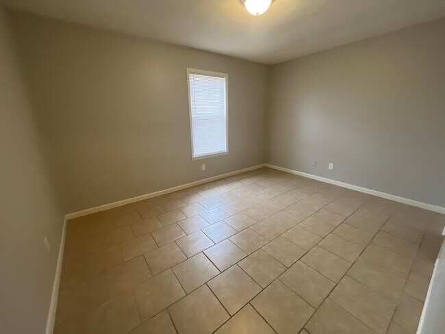 Photo - 17 Tricia Cv Unidad L