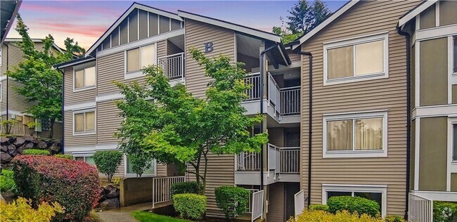 Building Photo - 3 Bedroom Mill Creek Condo!