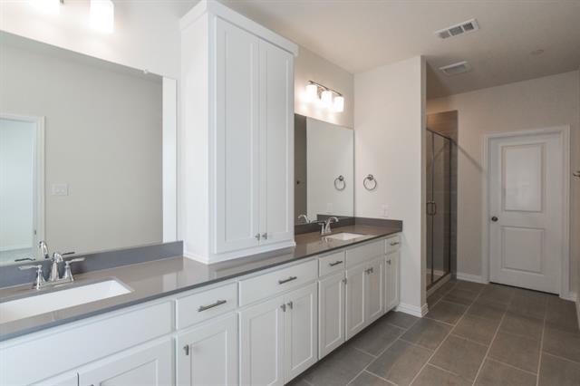Photo - 2805 Jacaranda Dr