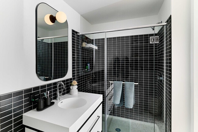 Bathroom - Stamford Urby