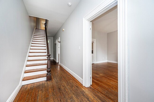 Photo - Spacious Home In The Heart Of VCU**Move In...