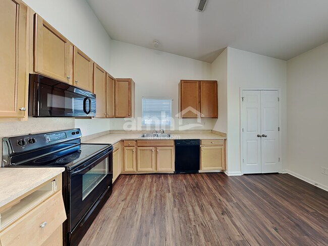 Photo - 7703 Aragorn Ln