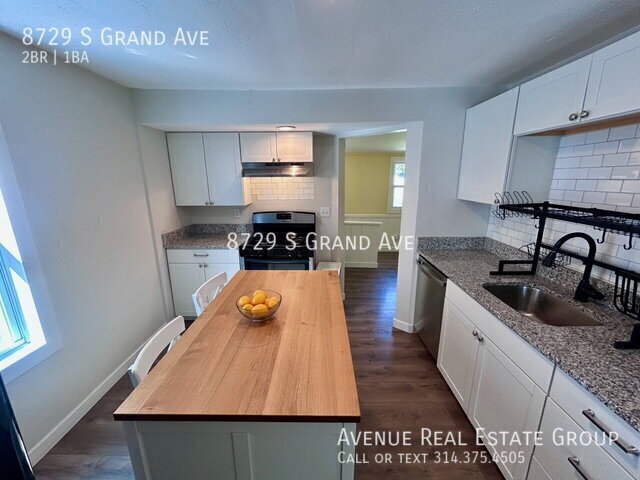 Photo - 8729 S Grand Ave