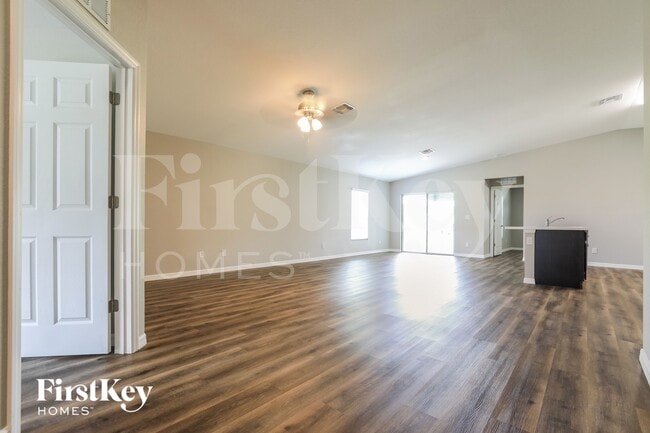 Photo - 22586 Laika Ave