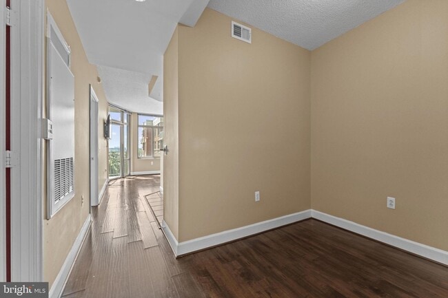 Photo - 3600 S Glebe Rd Unit 531W