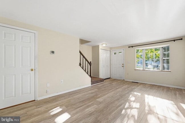 Building Photo - 129 Bickel Ct