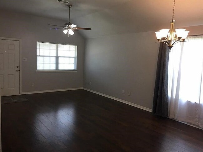 Photo - 7319 Village Lake Dr