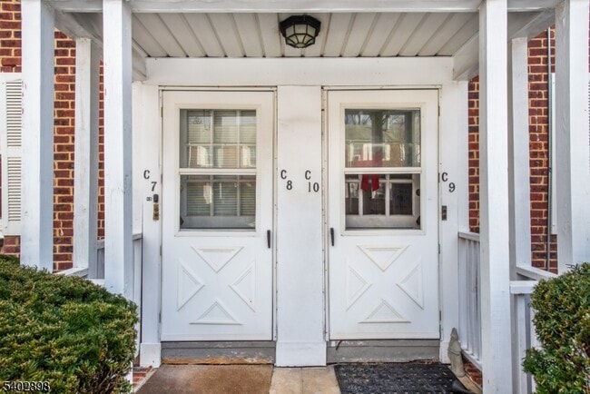 Photo - 445 Morris Ave Unit 7