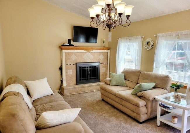 Photo - 6440 Marvin Gdns