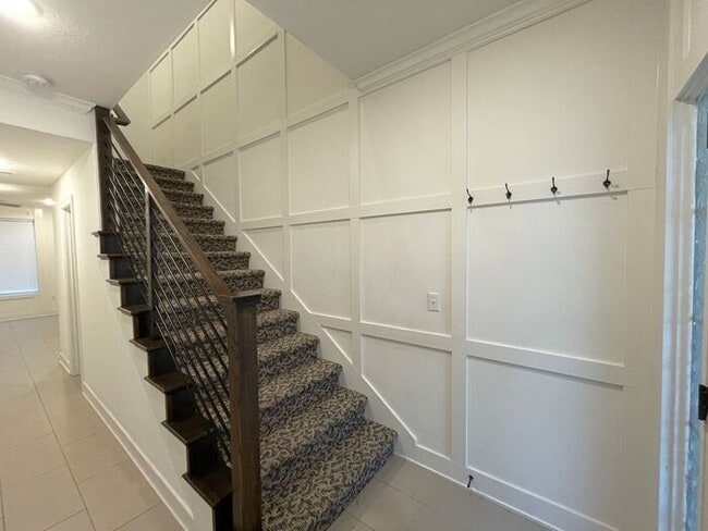 Photo - Gorgeous 3 bedroom / 2/5 bath in Park Hill schools!