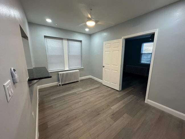 Photo - 6236 Hasbrook Ave Unit 3