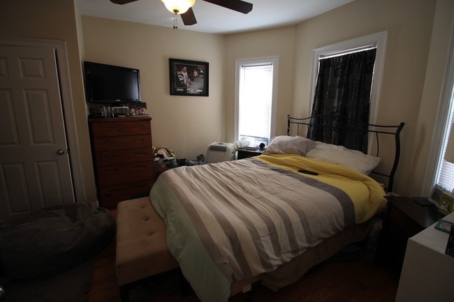 Photo - 205 Parsons St Unit 1