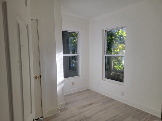 Photo - 27 Lilac St Unit 2