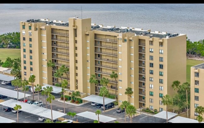 Photo - 2618 Cove Cay Dr Unidad 703