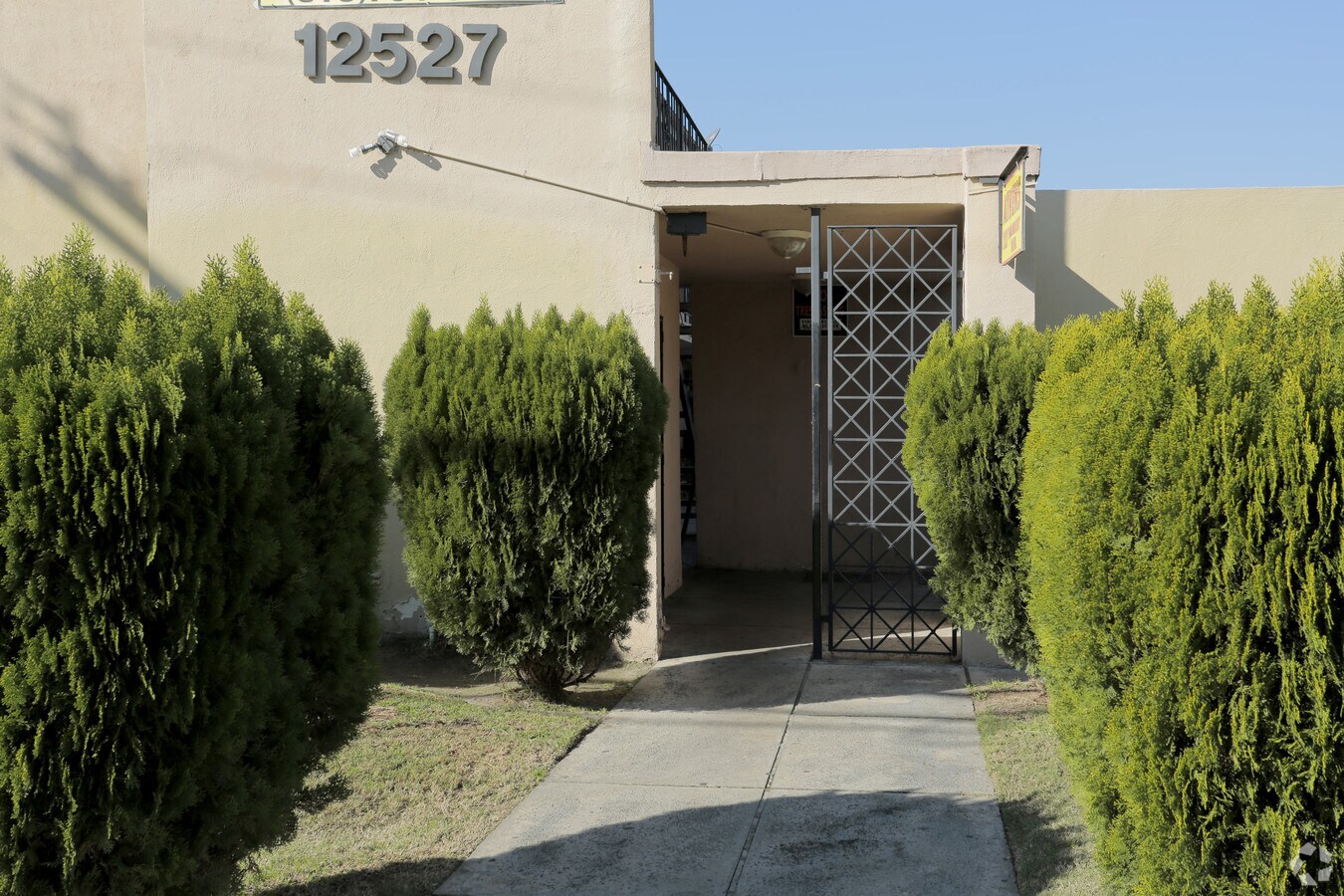 Photo - Athens Apartments