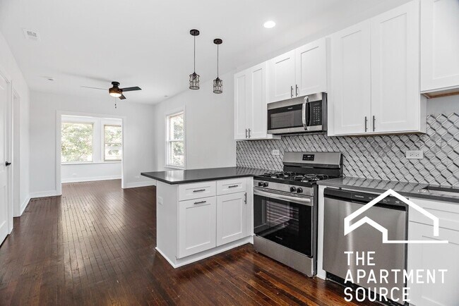 Building Photo - 4313 W Parker Ave Unit 2