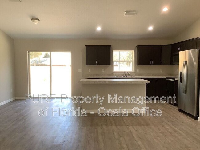 4 Water Track Dr House House - Image 