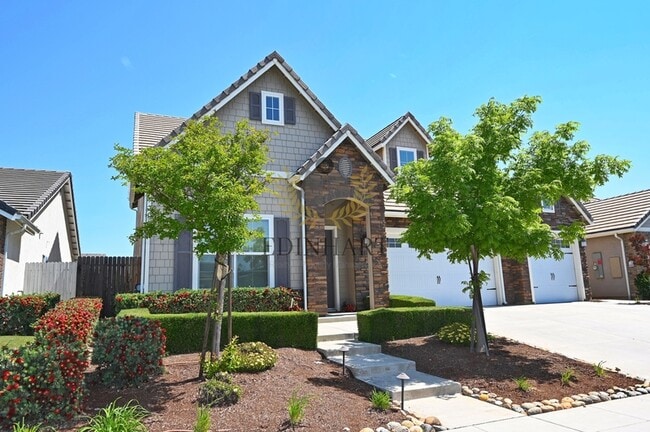 Photo - 531 Meridian Ave