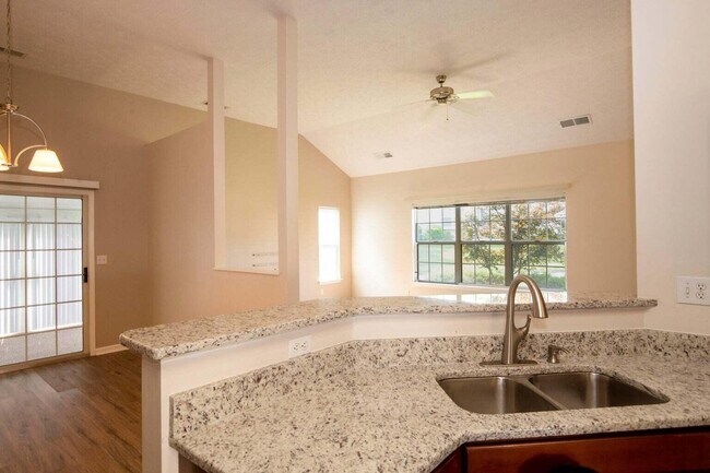 Photo - 4228 Hampton Ridge