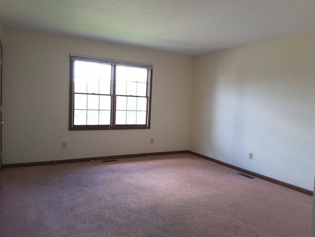 Photo - 120 S Silverwood Ln Unit APT. D