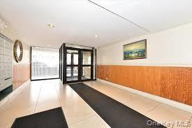 Photo - 87-20 175th St Unidad 5J