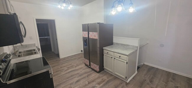 Photo - 1705 Oakshire Ln Unit A