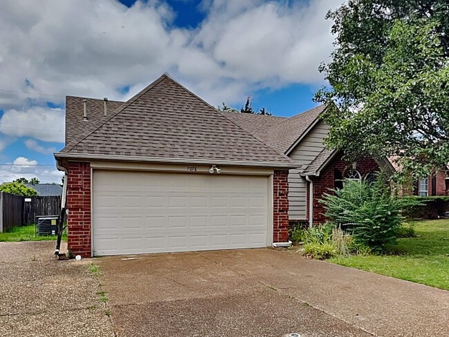 Building Photo - 7078 Country Walk Dr Rental